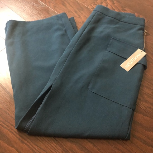 NWT High Slit Skirt Teal Color - Size 8 - Picture 4 of 5